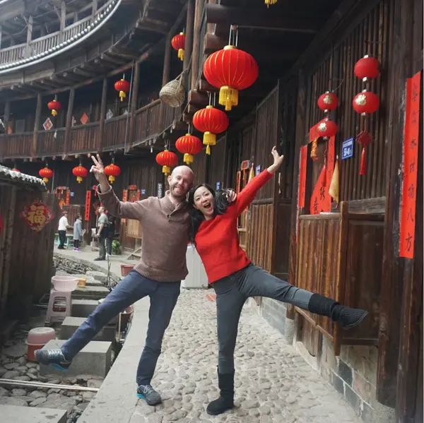 Arnaud and Junjun working together on Traditional Chinese Medicine research